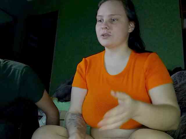 YourSweetPiggy webcam