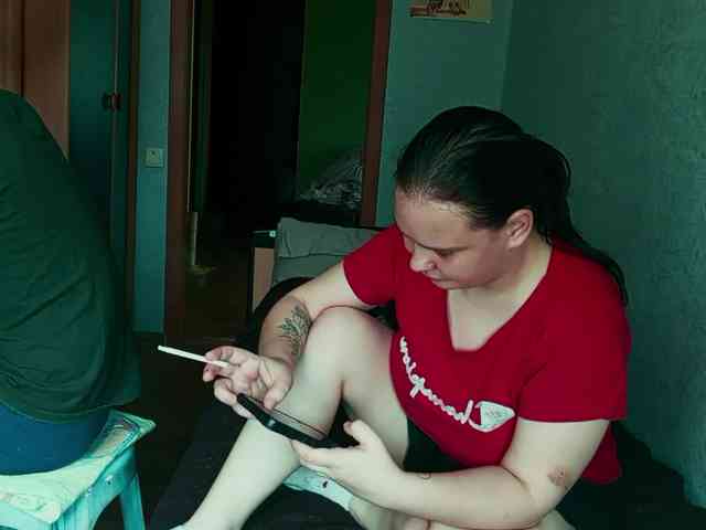 YourSweetPiggy webcam