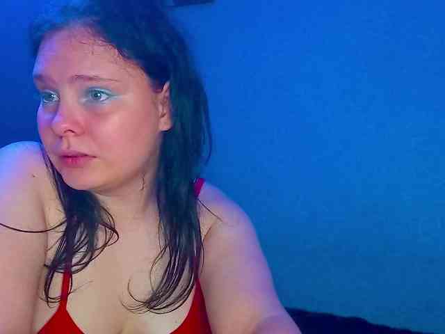 YourSweetPiggy webcam