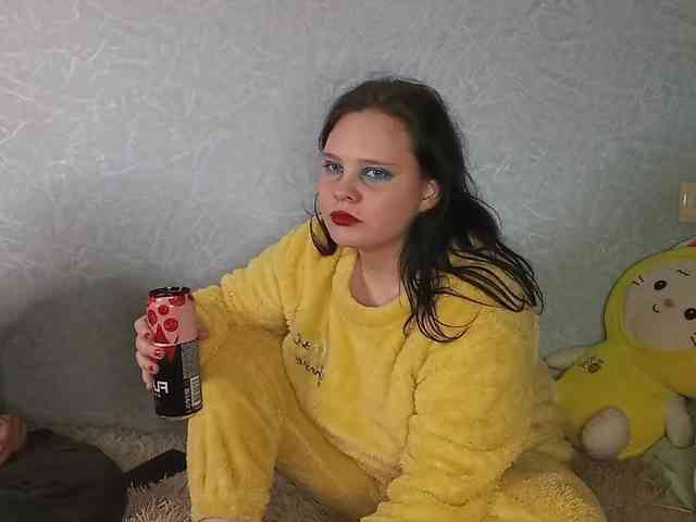 YourSweetPiggy webcam