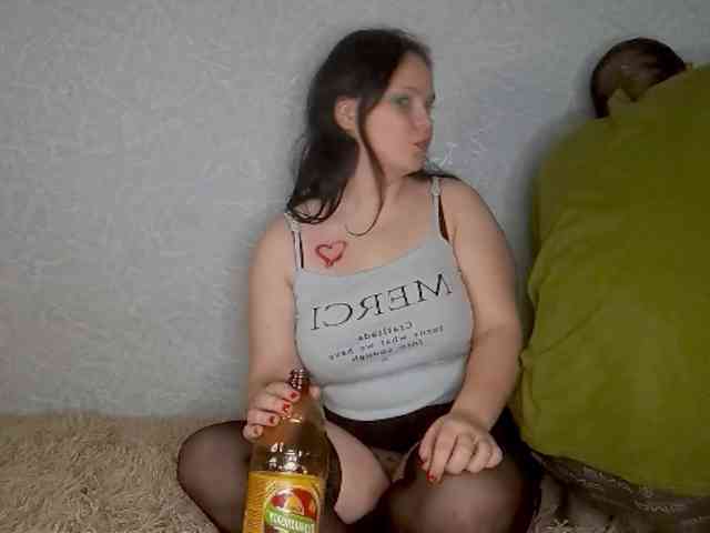 YourSweetPiggy webcam