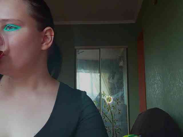 YourSweetPiggy webcam