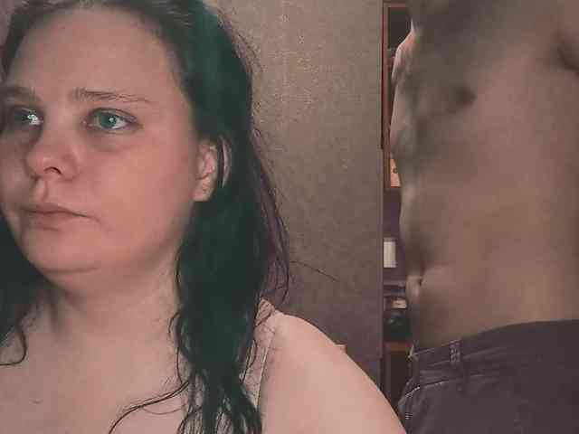 YourSweetPiggy webcam