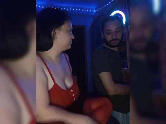 YourSweetPiggy webcam
