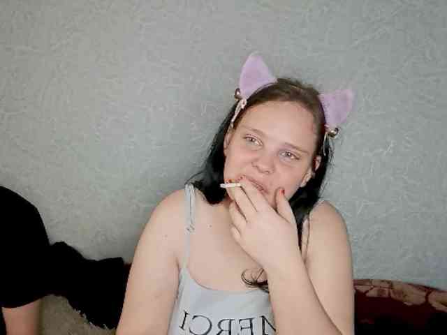 YourSweetPiggy webcam