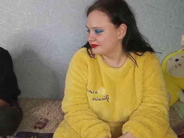 YourSweetPiggy webcam