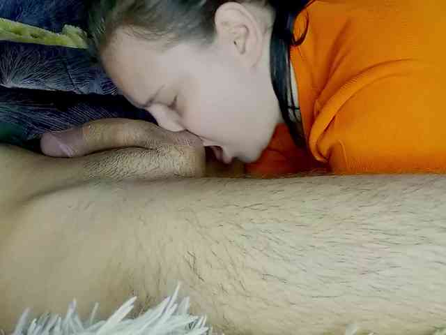 YourSweetPiggy Live Webcam on BongaCams