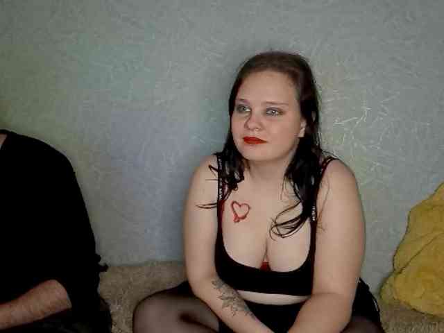 YourSweetPiggy webcam