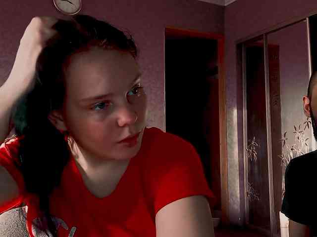 YourSweetPiggy webcam