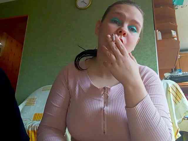 YourSweetPiggy webcam