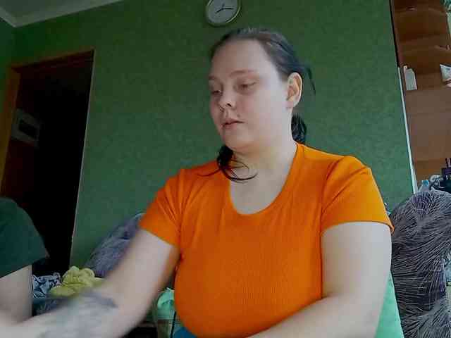 YourSweetPiggy webcam