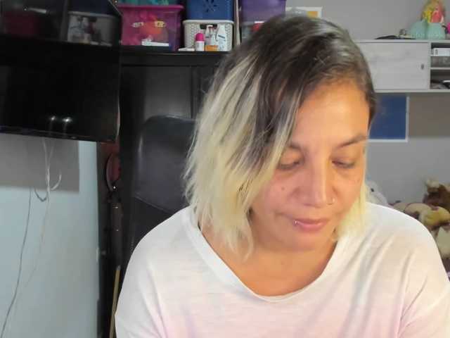 luckyjok live cam on BongaCams