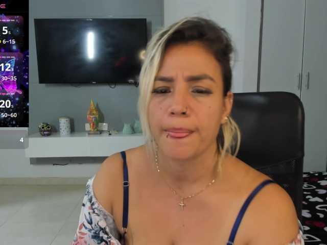 luckyjok live cam on BongaCams