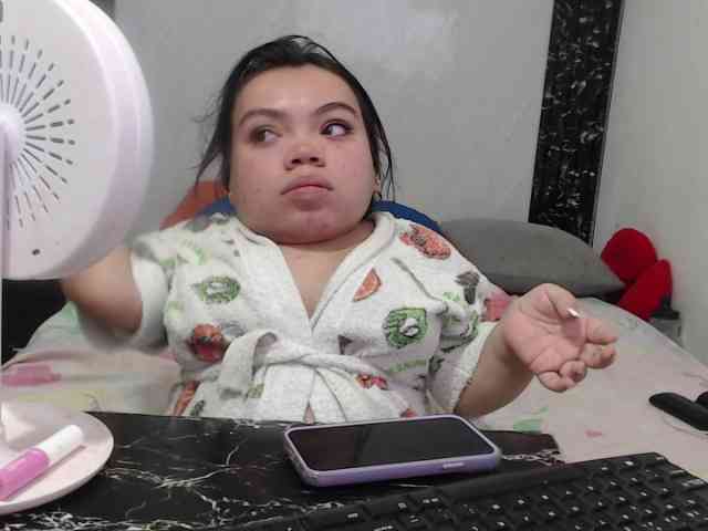 Michelle-brooks webcam