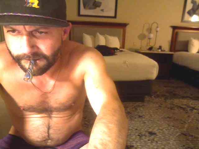 want2getuspun webcam