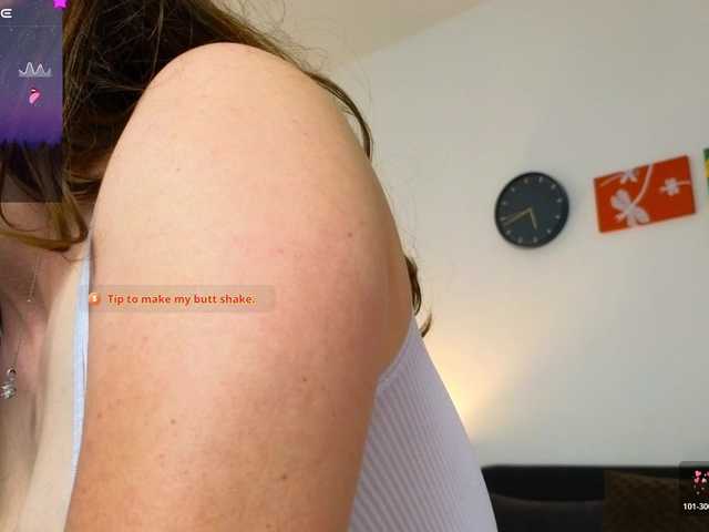 Ginnybabe live cam on BongaCams