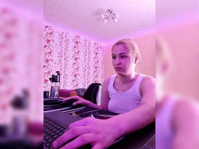 2Love-Love2 live cam on BongaCams