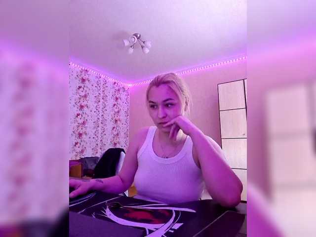 2Love-Love2 live cam on BongaCams