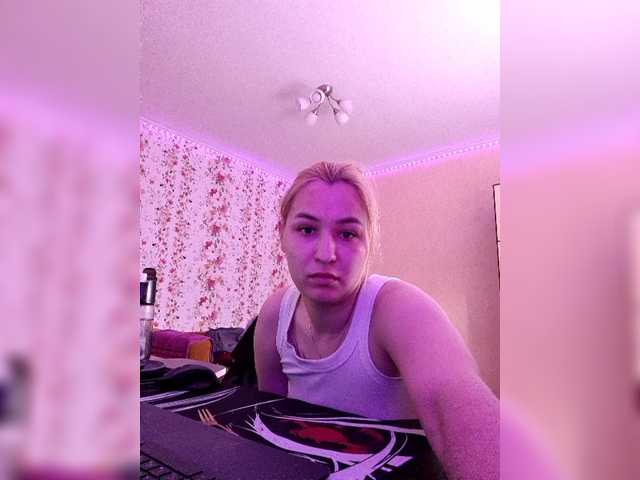 2Love-Love2 live cam on BongaCams