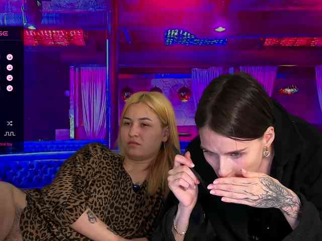 _Vikki_Zoe_ webcam
