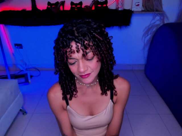 LetsDoeIt111 live cam on BongaCams