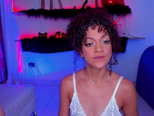 LetsDoeIt111 live cam on BongaCams