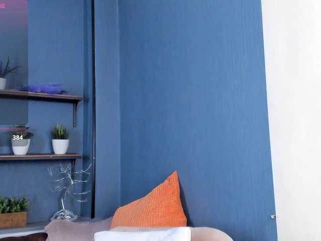  JessicaFoxie chat room