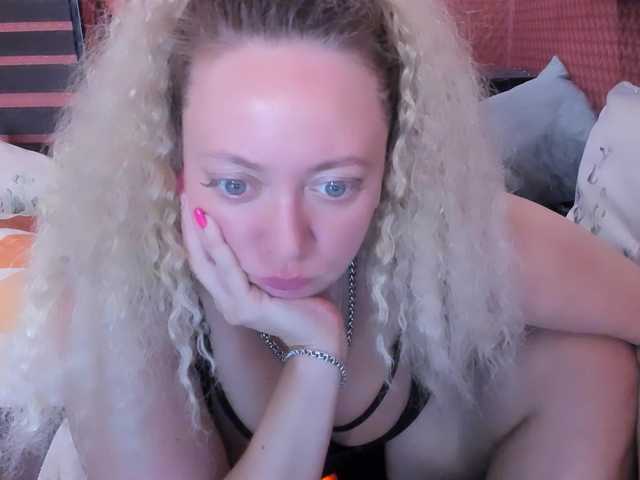 JessicaFoxie live cam on BongaCams