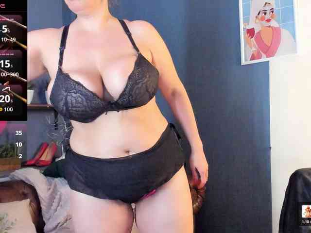 JessicaFoxie webcam