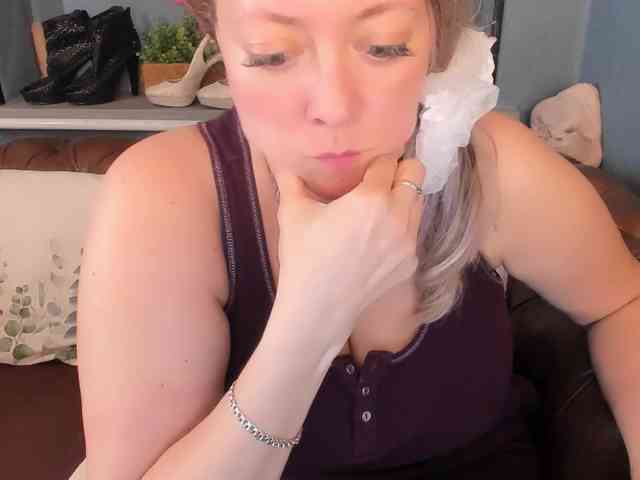 JessicaFoxie webcam