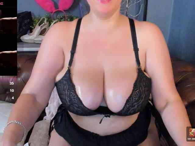JessicaFoxie webcam