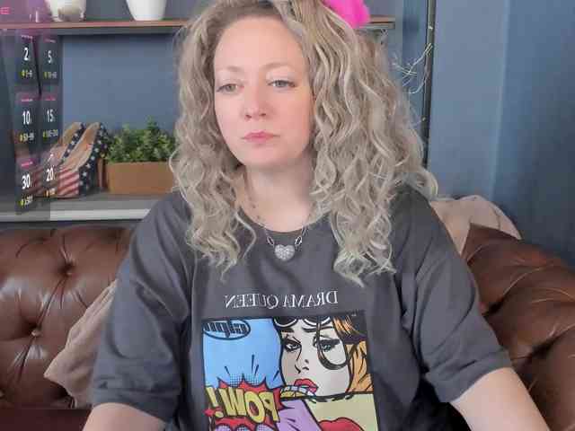 JessicaFoxie webcam