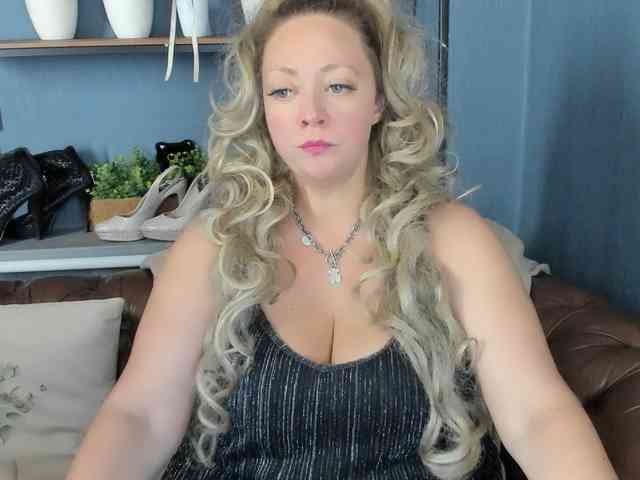 JessicaFoxie webcam