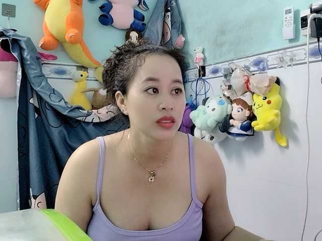 Youngsee69 live cam preview