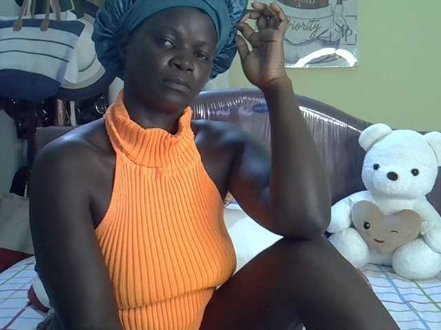 Tatiana22 live cam on BongaCams