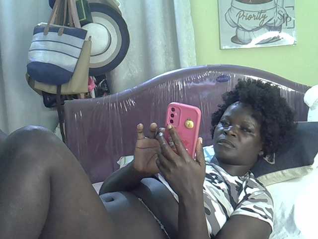 Tatiana22 live cam on BongaCams