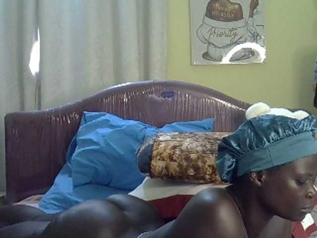 Tatiana22 live cam on BongaCams