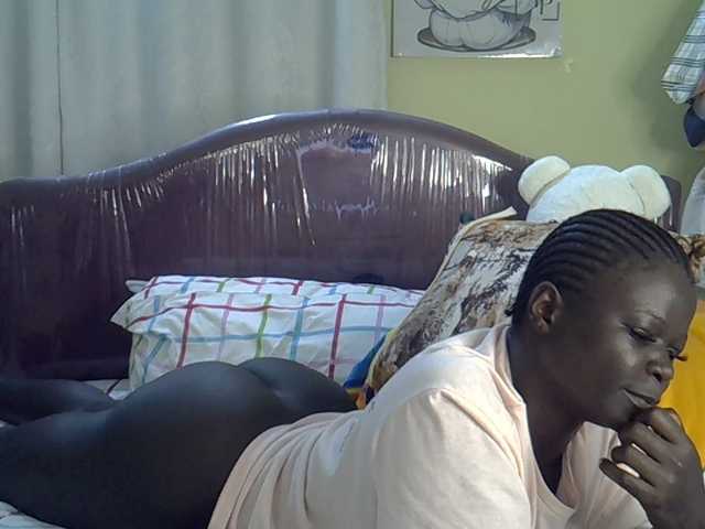 Tatiana22 live cam on BongaCams