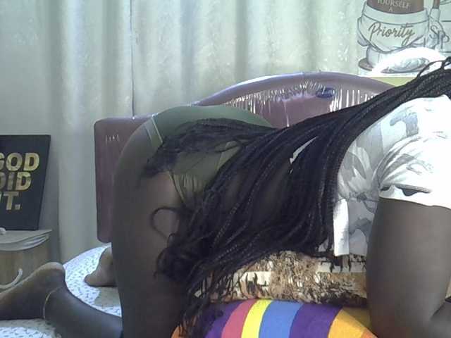 Tatiana22 live webcam show