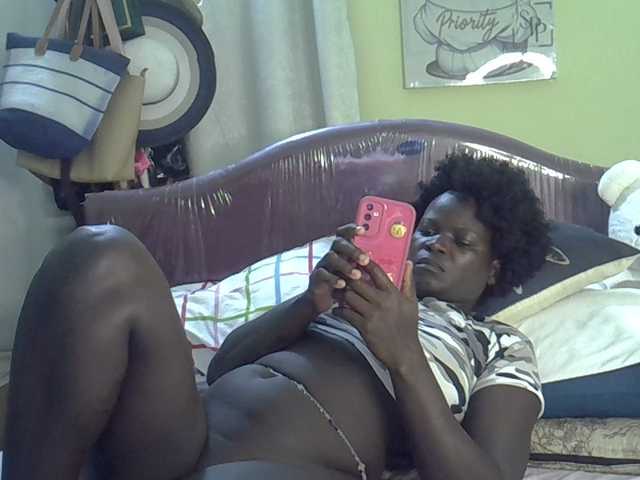 Tatiana22 live cam on BongaCams