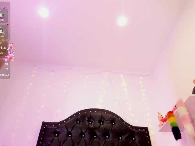 vicky-saenz live cam