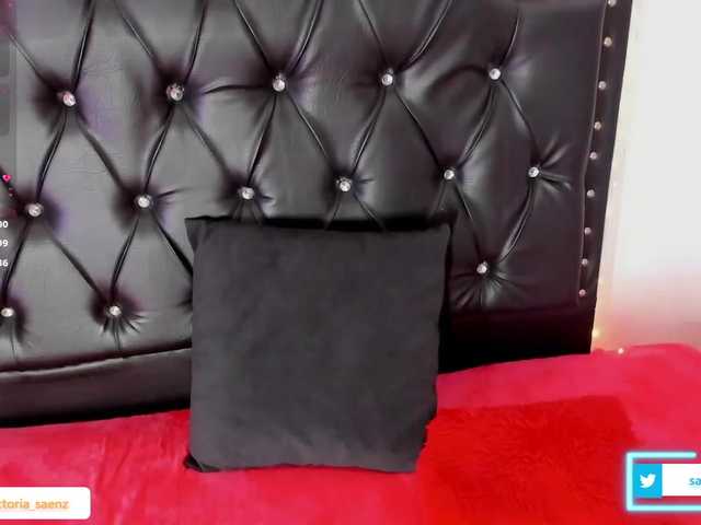 vicky-saenz live cam on BongaCams
