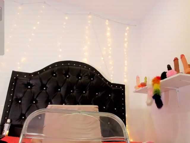 vicky-saenz, en directo ahora en BongaCams