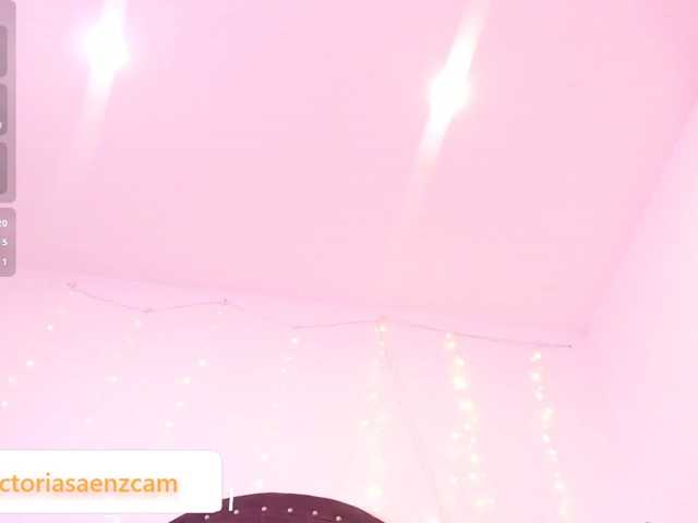 vicky-saenz live cam on BongaCams