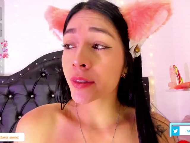 vicky-saenz live sex