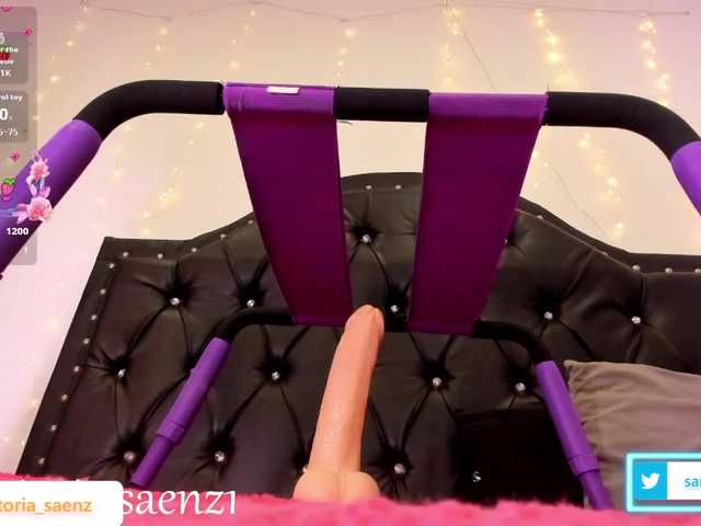 vicky-saenz live cam on BongaCams