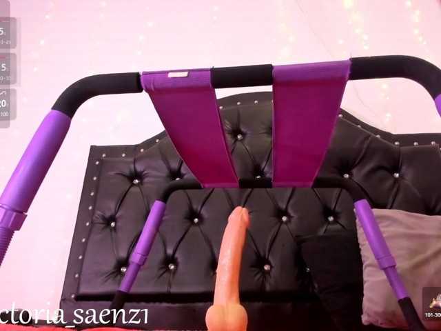 vicky-saenz live cam on BongaCams