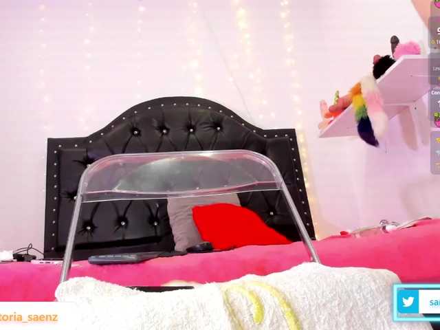 vicky-saenz live cam