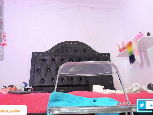 vicky-saenz live webcam show
