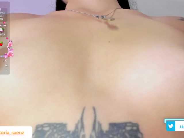 vicky-saenz live cam on BongaCams